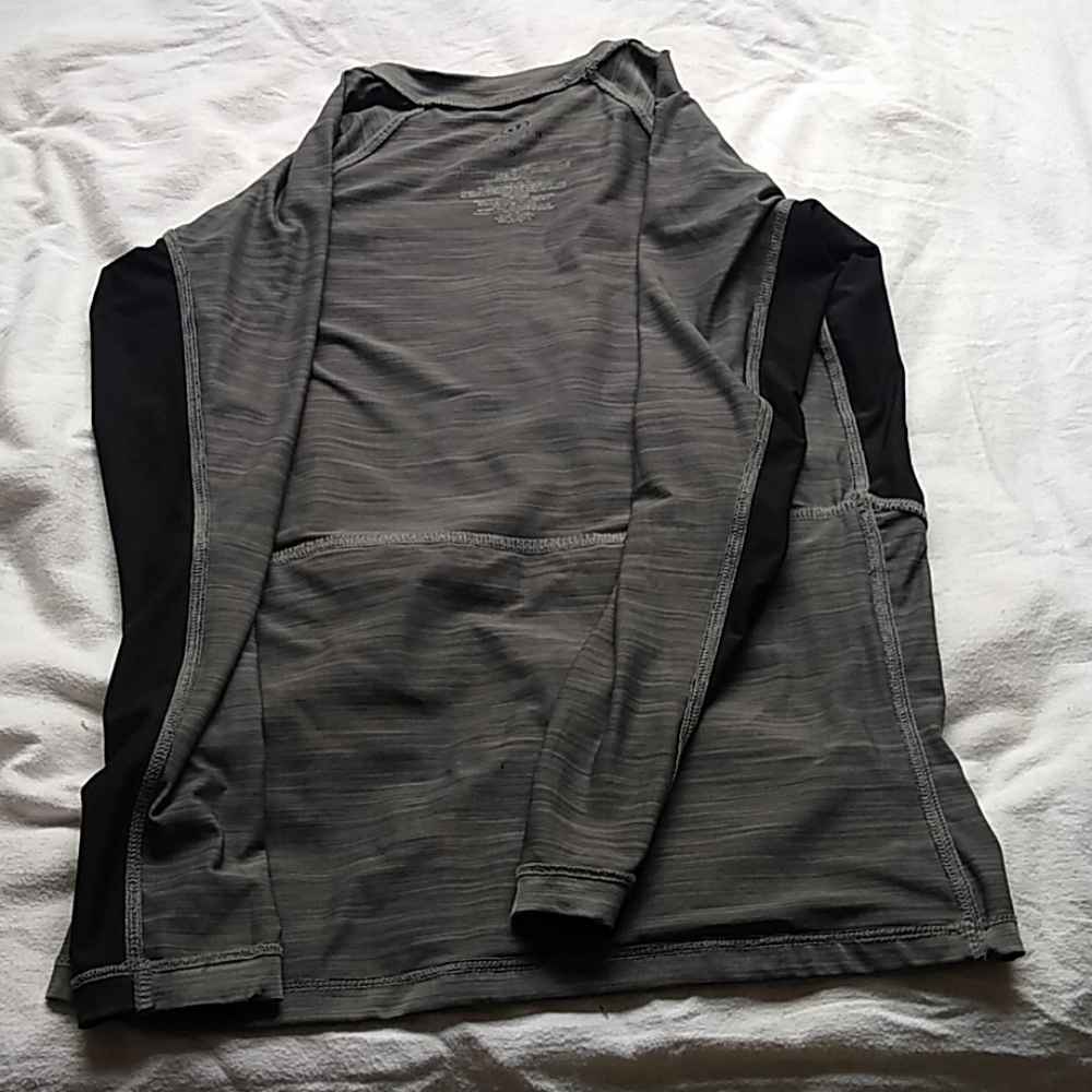 Hang ten surfers undershirt long sleeve